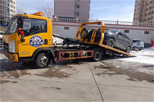 甘州救援拖车费用怎么算